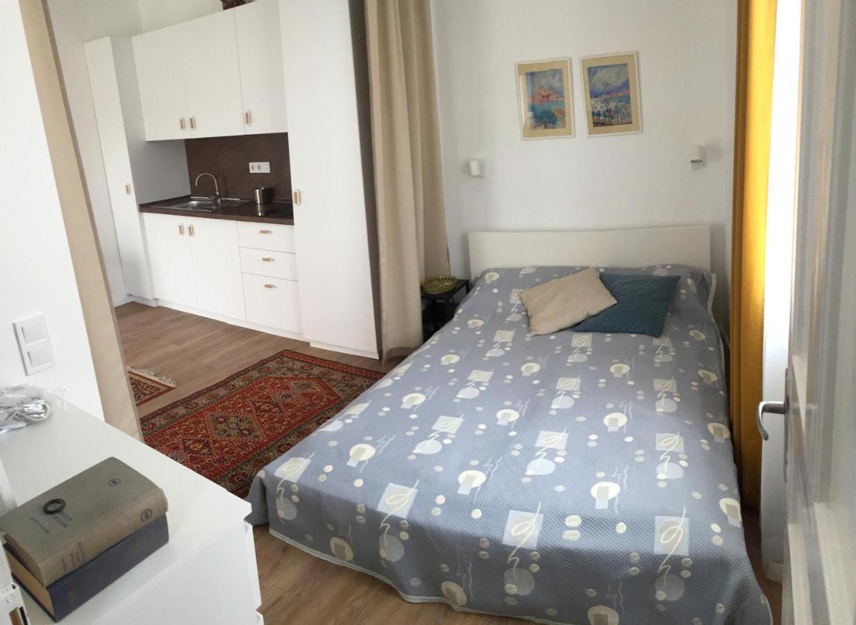Kertesz-Haz Hotel Eger Bagian luar foto